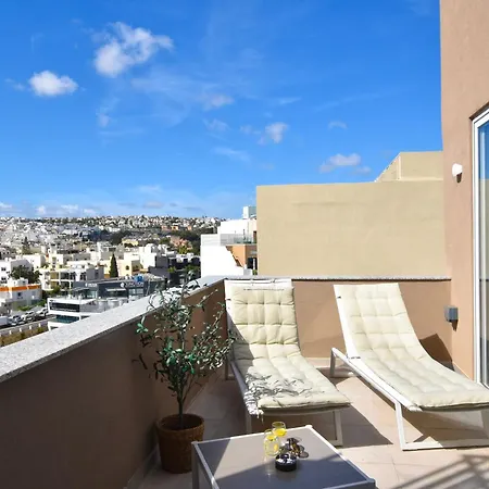 Offshore 38 Saint Julian's