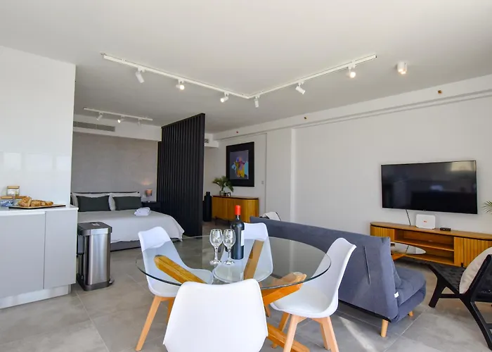 Offshore 38 Apartman *